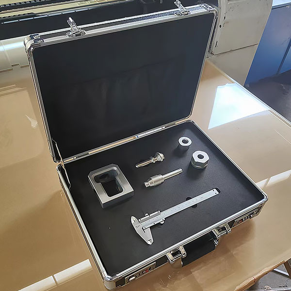 Eccreated institutional surveying and mapping experimental device(图1) Eccreated institutional surveying and mapping experimental device(图1)
