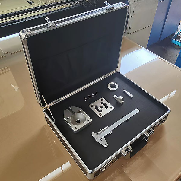 Dispositivo de entrenamiento de topografía y mapeo con mecanismo de leva ZOPCH-0